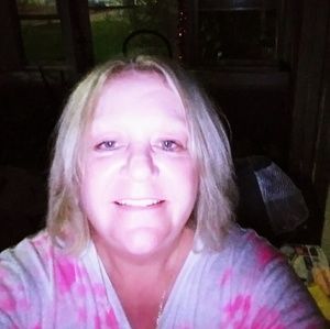 Meet your Posher, Carol